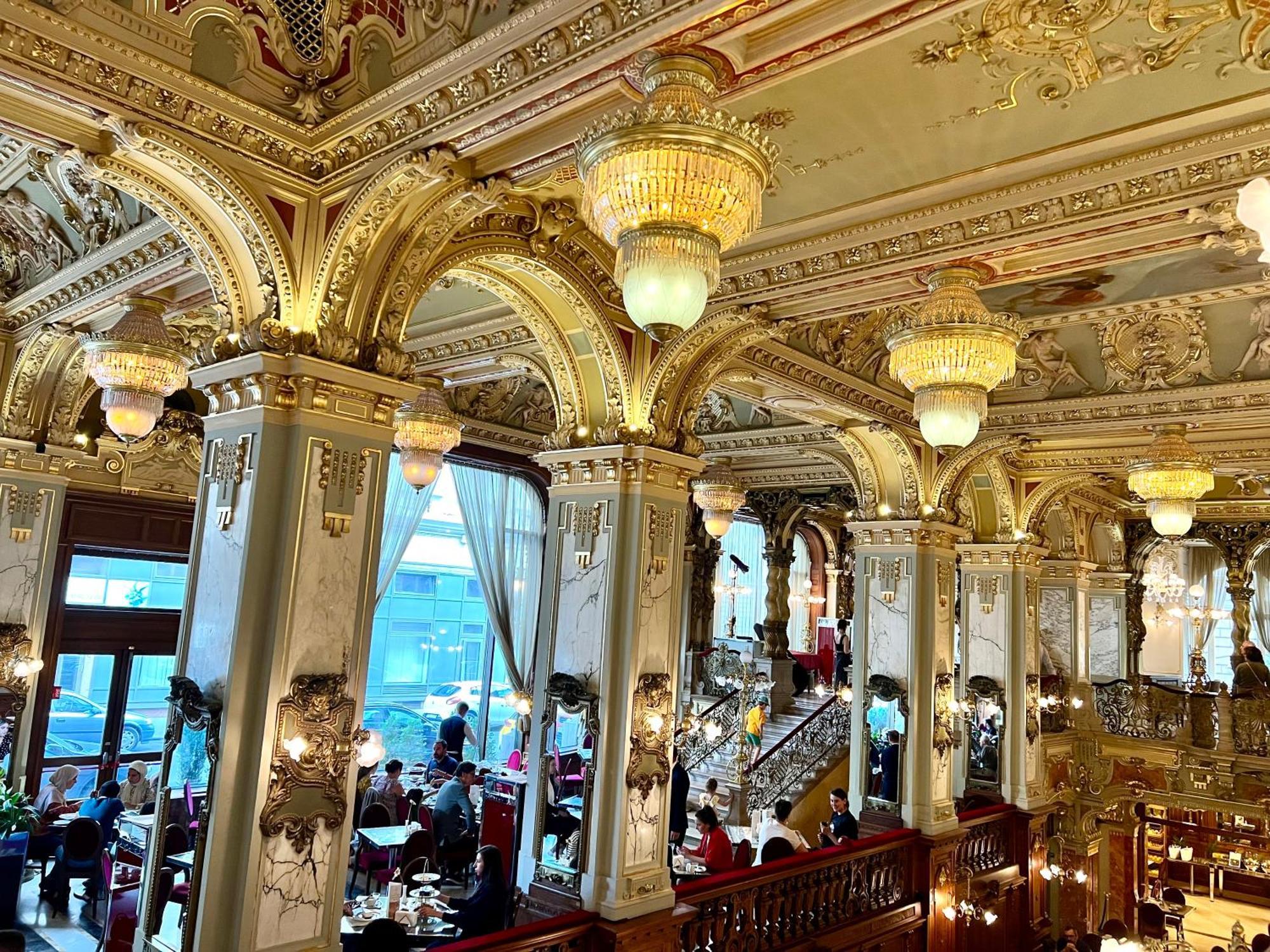 Acacia Aparhotel-Near New York Cafe Budapest Bagian luar foto